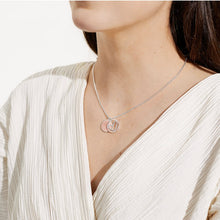 Load image into Gallery viewer, Joma Perla Pink Mother Of Pearl Heart Necklace
